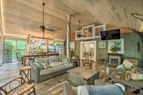 Striking Getaway with Hot Tub, Deck and Lake Access!, Hiawassee